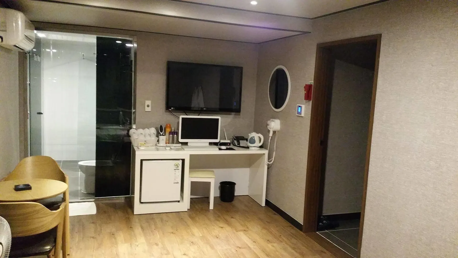 삼락동 더 메이 호텔 부산광역시