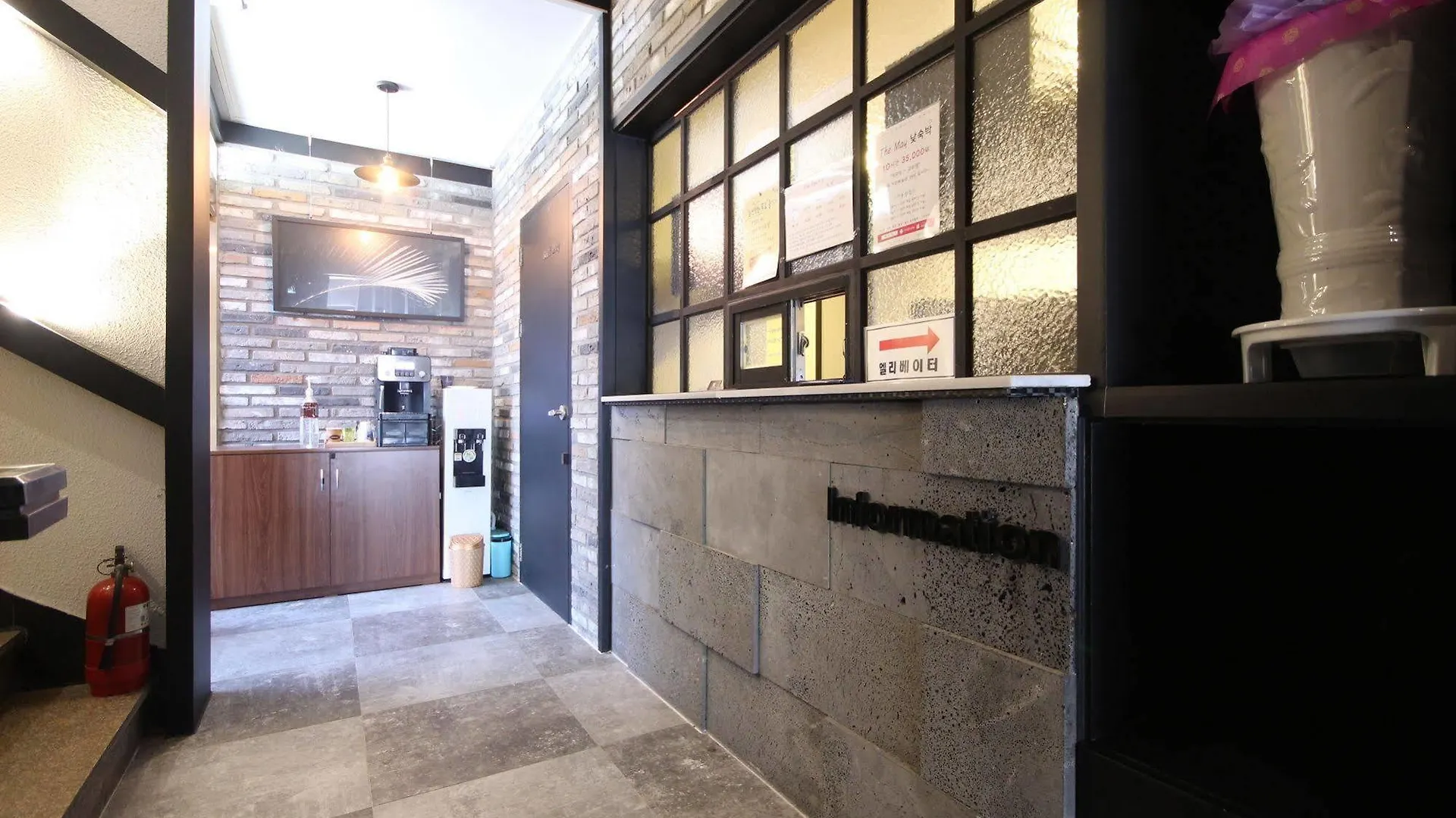 **  삼락동 더 메이 호텔 부산광역시 대한민국
